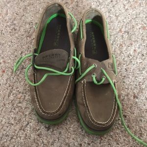 Men’s size 10 Sperry boat shoes